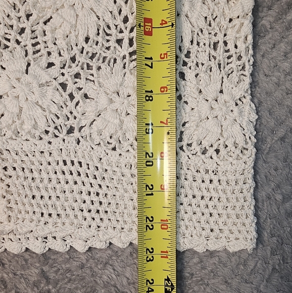 Cream Crochet with Floral Design Summer Layering Cotton Vest Medium - Picture 5 of 9
